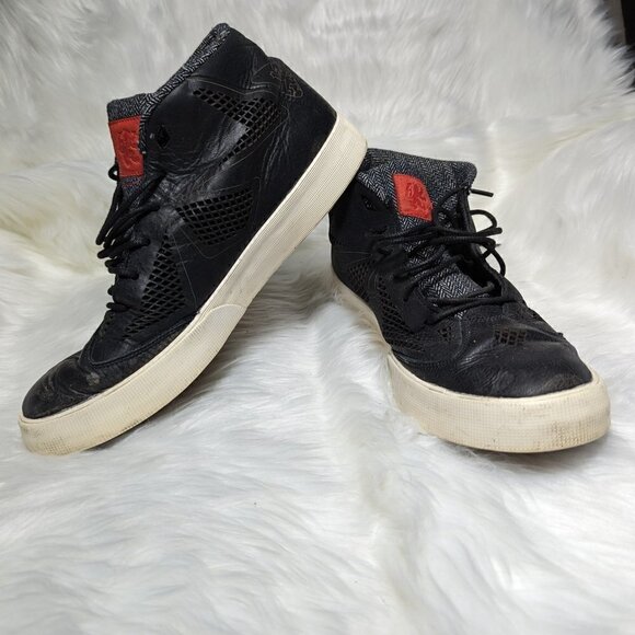 Nike Other - Nike Mens size 9.5 Lebron  Lifestyle Black 604826-001 casual